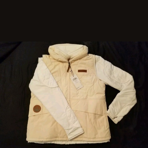 Trade 4 Same Columbia Star Wars Leia Jacket - Picture 1 of 8